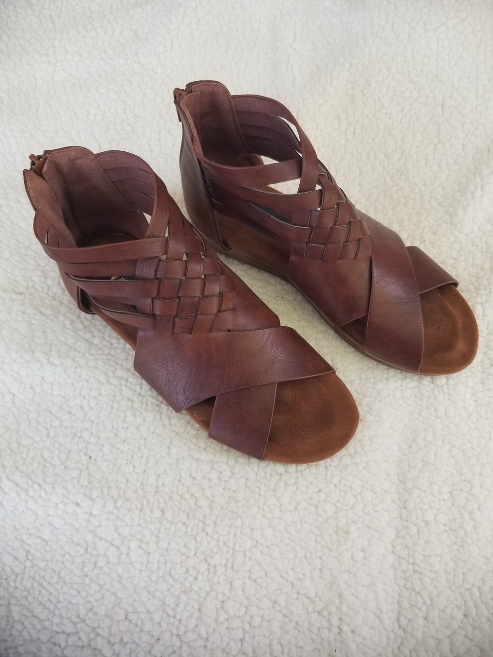 Natural Reflections Brown Strappy Woven Sandals - Picture 2 of 6